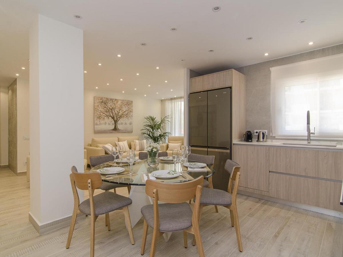 Sitges Spaces Oasis Suites- 4 Bedroom, 4 Ensuite Bathrooms, Terrace, Pool, Sitges Centre Exteriér fotografie