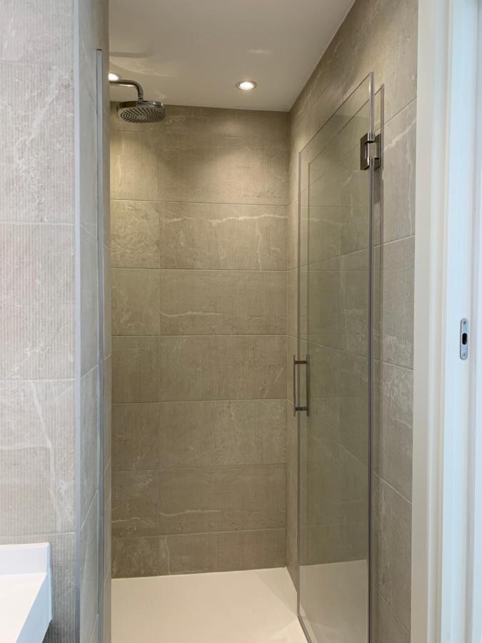 Sitges Spaces Oasis Suites- 4 Bedroom, 4 Ensuite Bathrooms, Terrace, Pool, Sitges Centre Exteriér fotografie