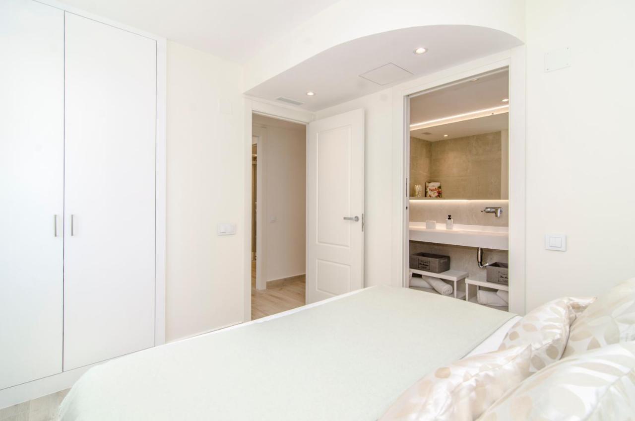 Sitges Spaces Oasis Suites- 4 Bedroom, 4 Ensuite Bathrooms, Terrace, Pool, Sitges Centre Exteriér fotografie